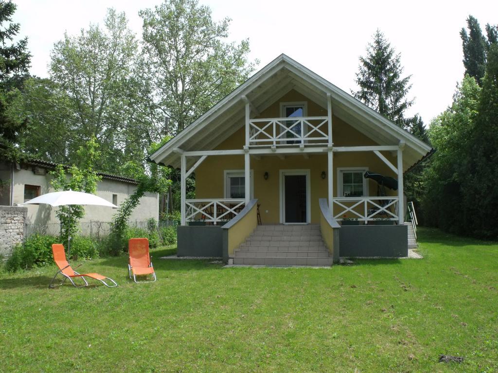 Vila Rozmaring Ház Balatonlelle Exteriér fotografie